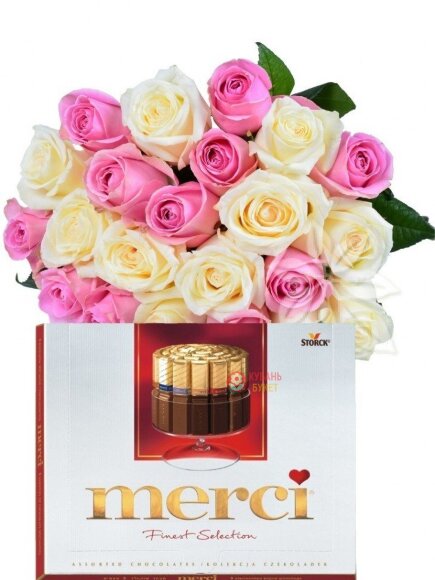 Букет розовых и белых роз с конфетами "Merci" заказать за 4 970 руб. с доставкой